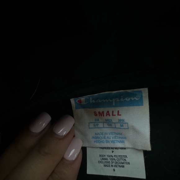 Champion Cropped Jacket - Picture 4 of 5